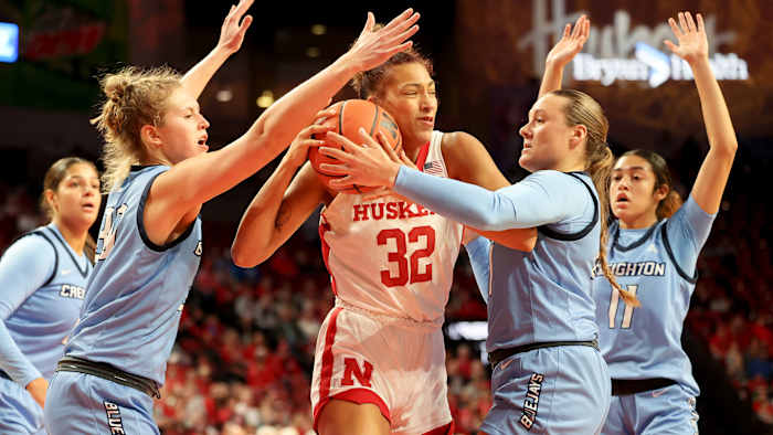 Nebraska forward Kendall Coley (32) protects the ball against Creighton (Nov. 19, 2023)