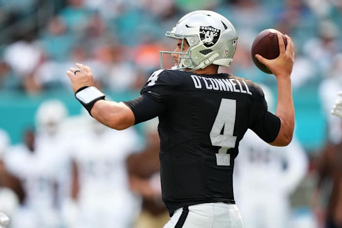 Raiders quarterback Aidan O’Connell