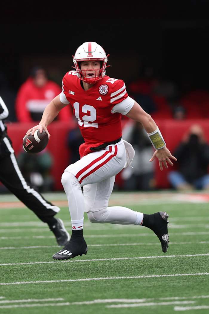 NU vs. Iowa 2023 - Chubba Purdy runs away from Iowa defense