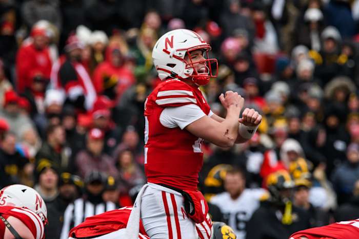 08_Chubba Purdy_FB vs Iowa 1124