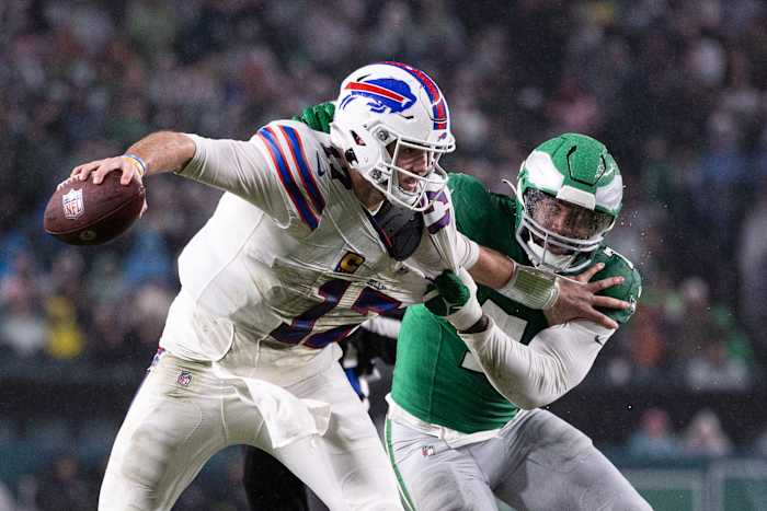 josh allen eagles 