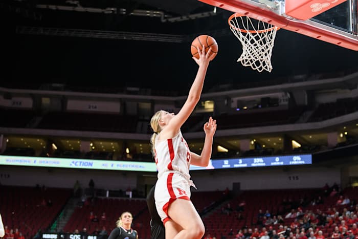 11_Jessica Petrie_WBB vs FAU 1129