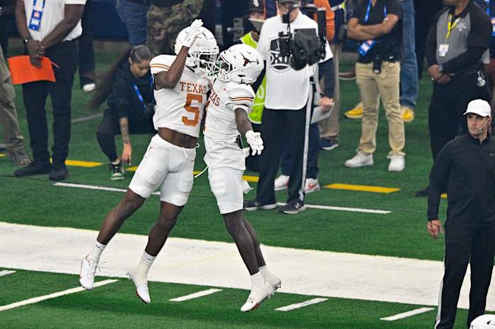 adonai mitchell xavier worthy 