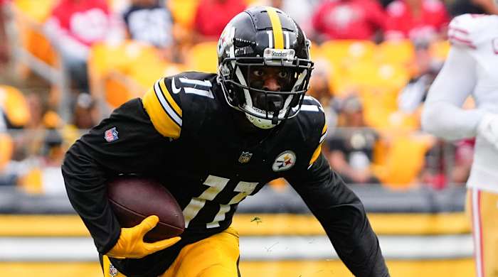 Pittsburgh Steelers wide receiver Allenb Robinson Jr.