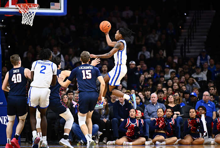 Dec 9, 2023; Philadelphia, Pennsylvania, USA; Kentucky Wildcats guard Rob Dillingham (0) shoots the ball against the Penn Quakers in the first half at Wells Fargo Center. Mandatory Credit: Kyle Ross-USA TODAY Sports