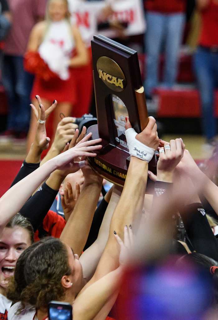 15_VB vs Arkansas Regional Final 1209