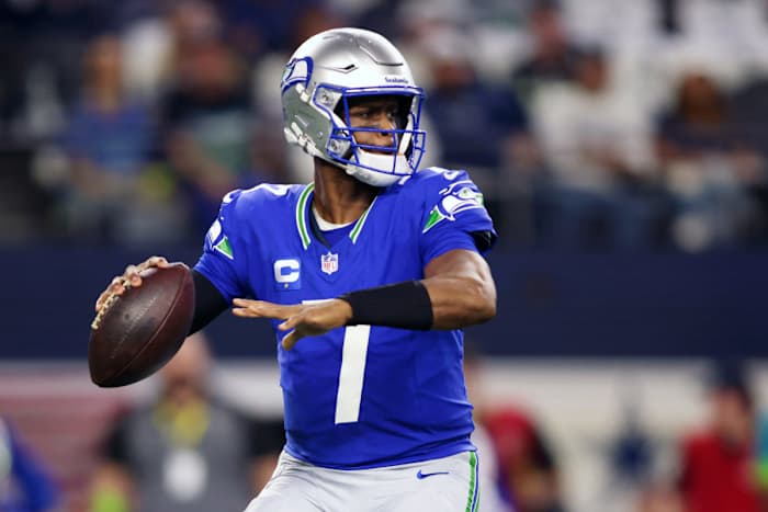 Will quarterback Geno Smith play against the Philadelphia Eagles Monday? 