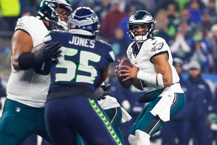 Jalen Hurts and the Philadelphia Eagles remain in control of the NFC East despite three-straight losses.