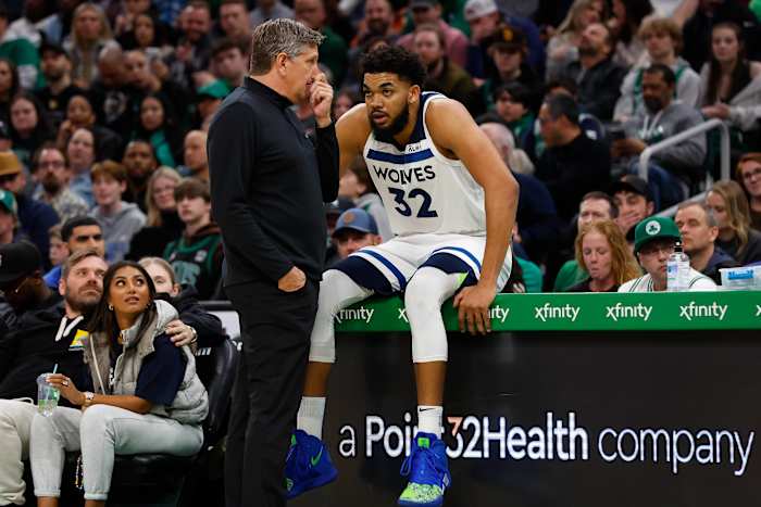 Chris Finch talks to Karl-Anthony Towns