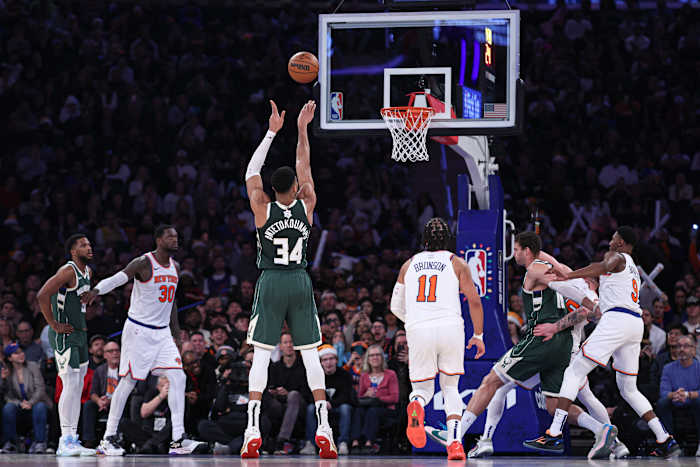 Milwaukee Bucks forward Giannis Antetokounmpo (34) shoots a free throw during the first half against the New York Knicks at Madison Square Garden