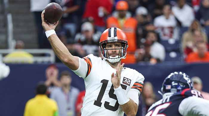 Joe Flacco throwing a pass for the Browns
