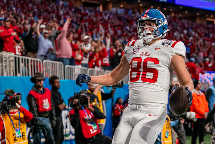 Ole Miss TE Caden Prieskorn