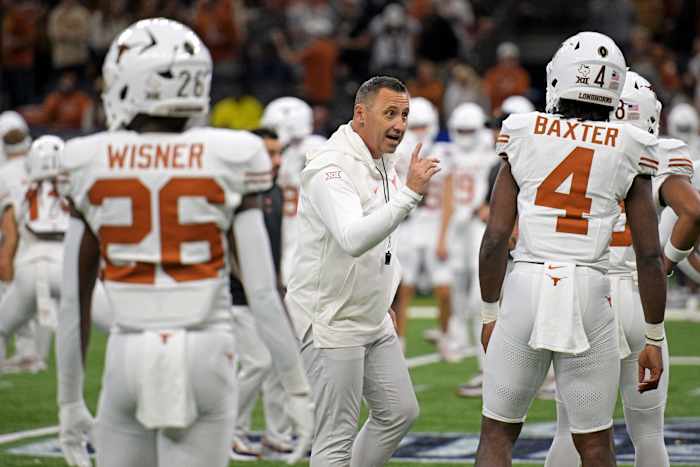 steve sarkisian cj baxter 3