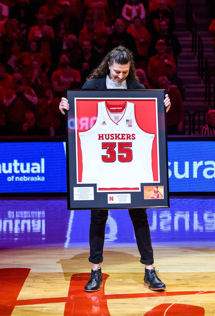 01_Jordan Hooper_WBB vs Indiana 0107