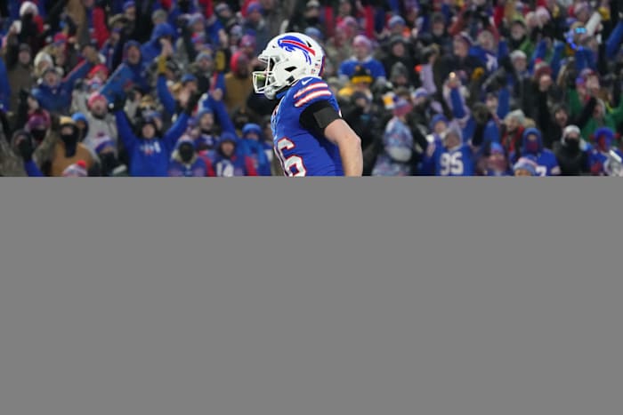 Jan 15, 2024; Orchard Park, New York, USA; Buffalo Bills tight end Dalton Kincaid (86) scores a touch-down in the first half against the Pittsburgh Steelers in a 2024 AFC wild card game at Highmark Stadium. Mandatory Credit: Kirby Lee-USA TODAY Sports Created: