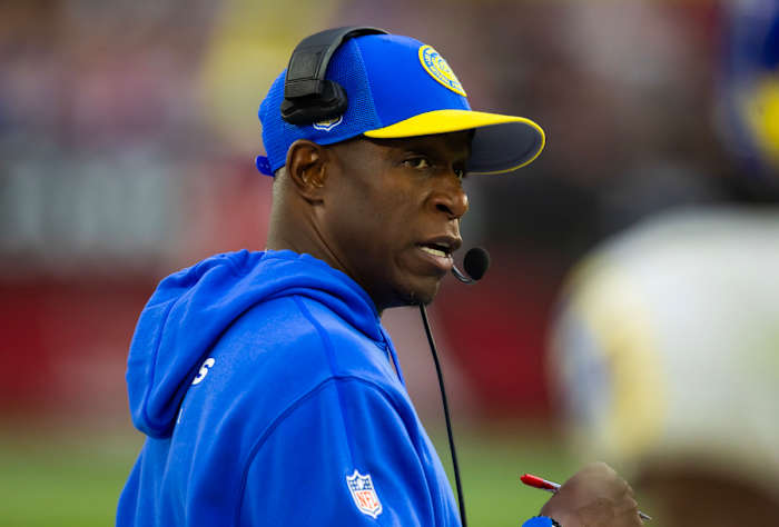 Los Angeles Rams defensive coordinator Raheem Morris against the Arizona Cardinals at State Farm Stadium.