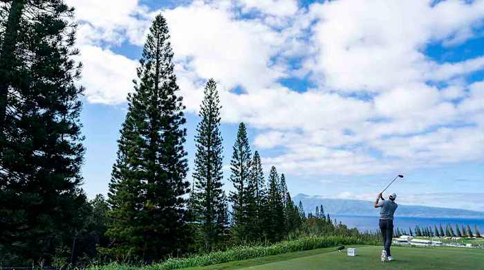 Scottie Scheffler tees off at the 2022 Sentry Tournament of Champions at Kapalua, Hawaii.