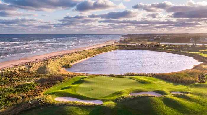 A view behind the 8th green at Crowbush.