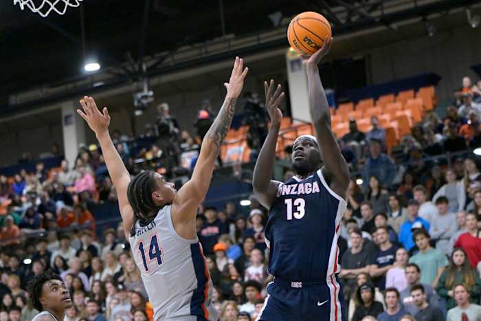 Gonzaga Bulldogs Pepperdine Waves13