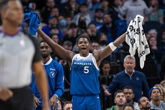 Anthony Edwards celebrates