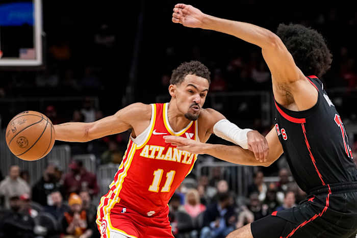 Hawks point guard Trae Young vs the Raptors