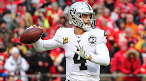fantasy-football-derek-carr-risky-starts