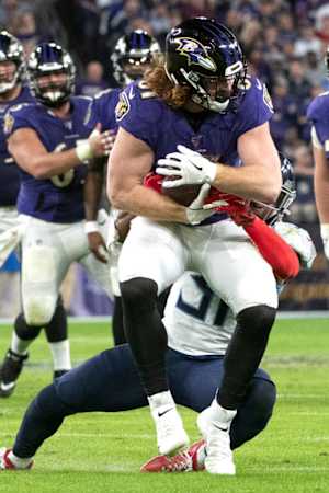 Hayden Hurst 1