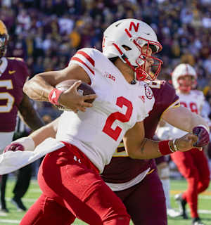 Adrian Martinez run Nebraska at Minnesota 2021 first half USATSI_16967458 cropped