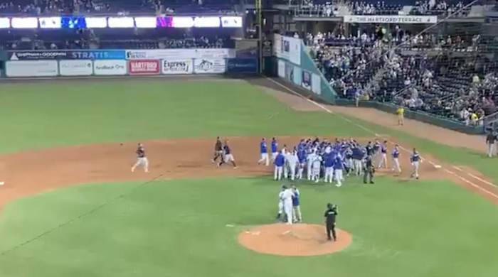 minor-league-near-brawl.png