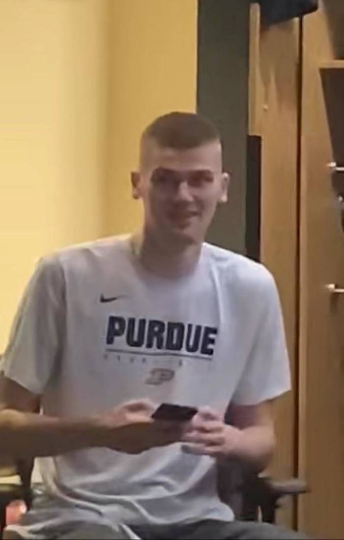 Purdue's Matt Haarms shows off his new haircut, shocking the college basketball world. 