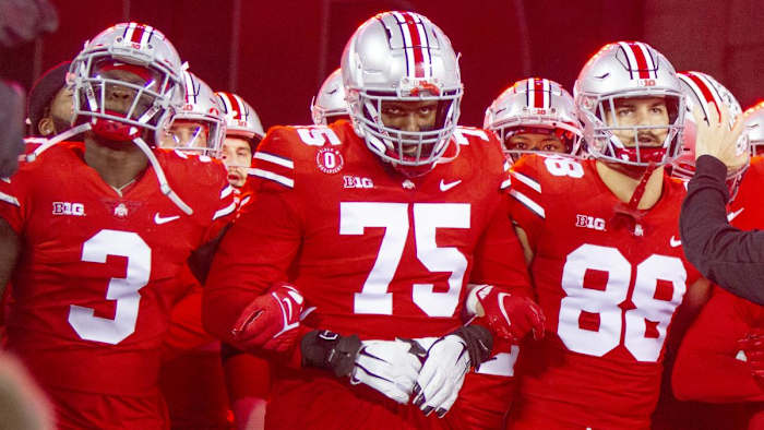 33. Teradja Mitchell, Thayer Munford and Jeremy Ruckert