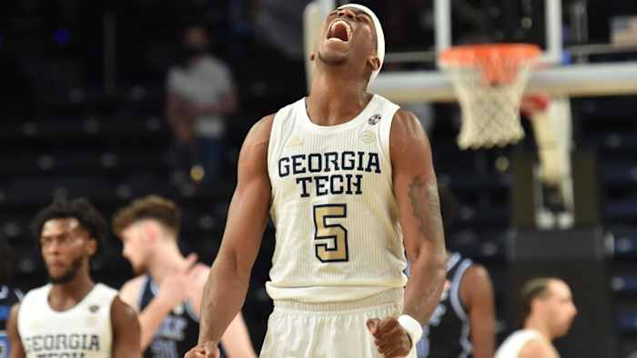 76211589-B824-408A-9EB5-0AC05FDD7518