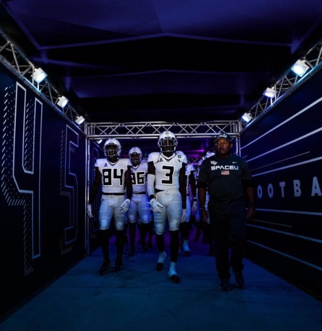 UCF's Tunnel Walk Helps To Really Make The Uniforms Pop