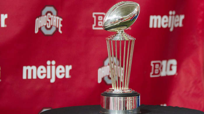 73. Rose Bowl Trophy