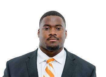 Tennessee iDL LaTrell Bumphus