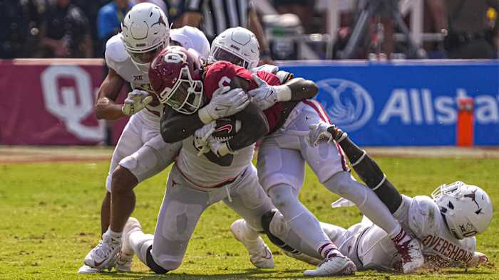 Oklahoma Sooners, Texas Longhorns, Red River Showdown, Cotton Bowl, tackle