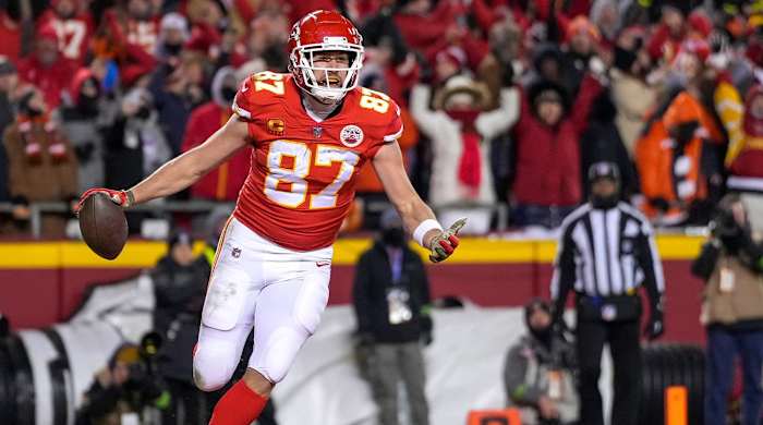 Kansas City Chiefs tight end Travis Kelce (87) celebrates a touchdown catch in the second quarter of the AFC championship NFL game between the Cincinnati Bengals and the Kansas City Chiefs, Sunday, Jan. 29, 2023, at Arrowhead Stadium in Kansas City, Mo. The Chiefs led 13-6 at halftime.