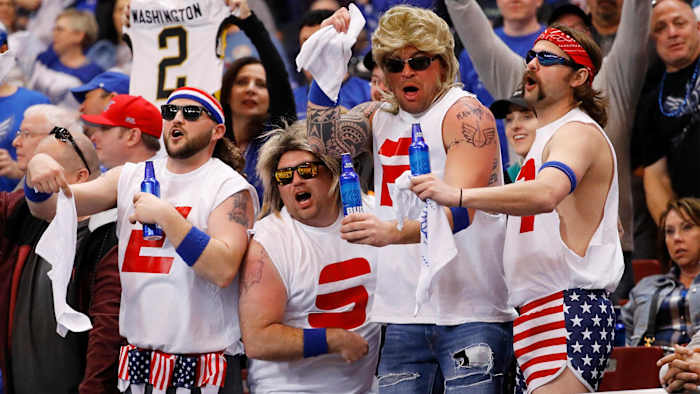 XFL fans, cheering, crowd, St. Louis Battlehawks