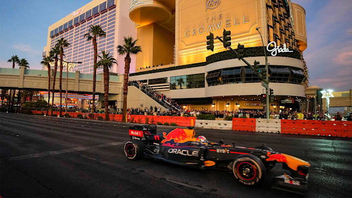 Oracle Red Bull Racing, Sergio Perez, F1, Formula One, Las Vegas Grand Prix