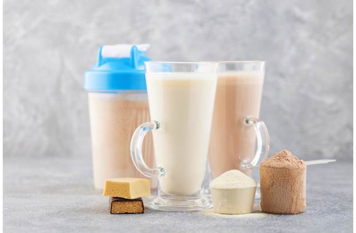 protein-shake-drink-powder-bar