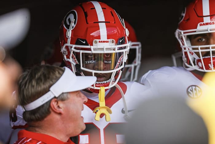Zion Logue during a game against South Carolina at Williams-Brice Stadium