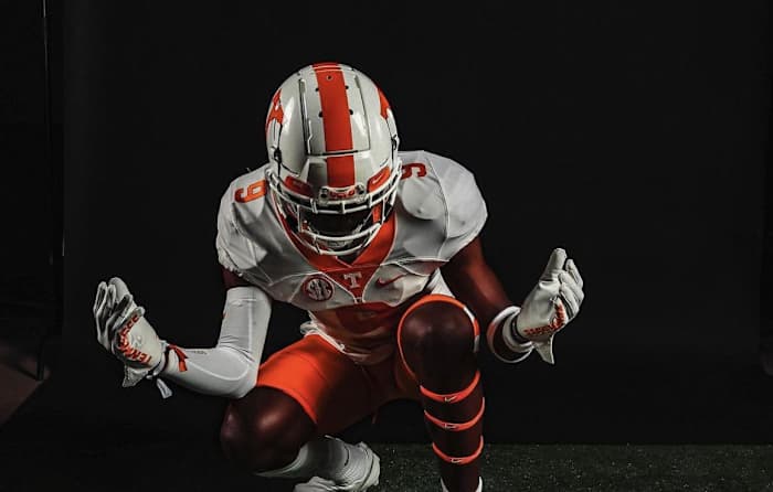 2024 LB Chris Cole during his unofficial visit to Tennessee on March 25