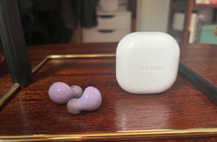 SAMSUNG Galaxy Buds 2