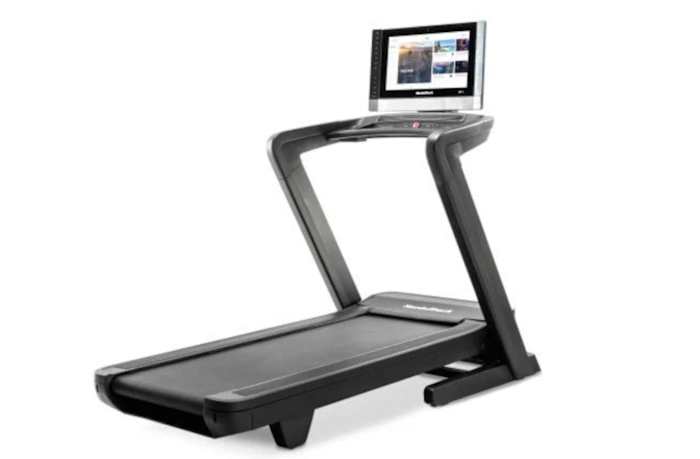 NordicTrack Commercial 2450