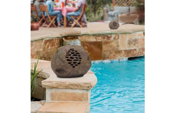 Bluetooth solar powered rock speakers