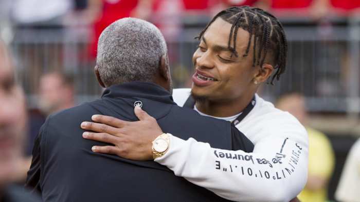 42. Gene Smith and Justin Fields