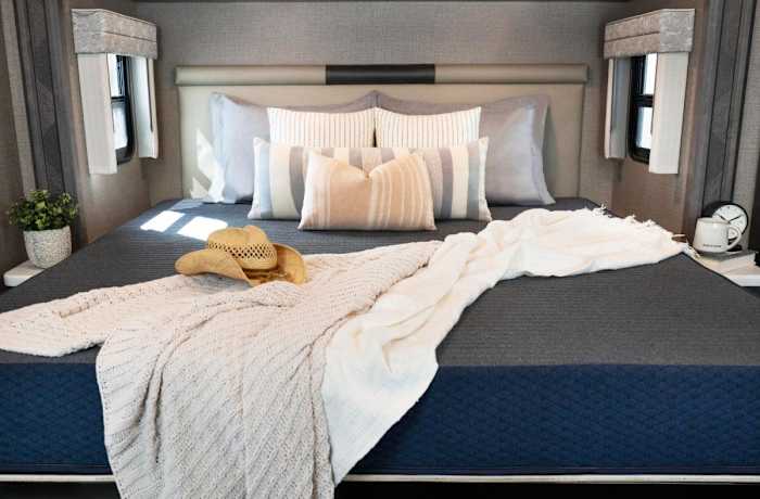 Brooklyn Bedding Wanderlust