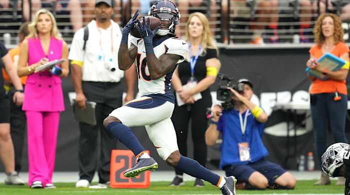 Oct 2, 2022; Paradise, Nevada, USA; Denver Broncos wide receiver Jerry Jeudy (10) makes a catch against the Las Vegas Raiders during a game at Allegiant Stadium.