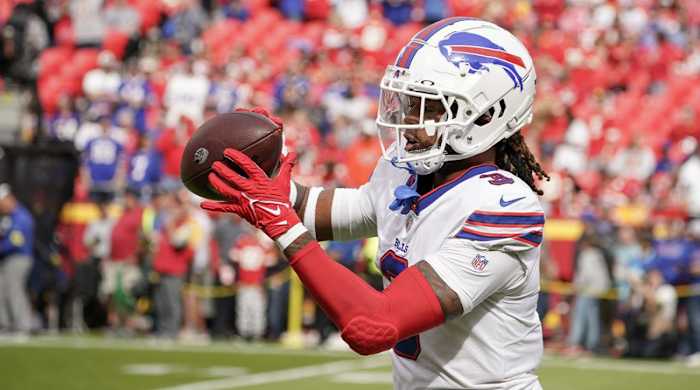 Oct 16, 2022; Kansas City, Missouri, USA; Buffalo Bills safety Damar Hamlin (3) warms up against the Kansas City Chiefs prior to the game at GEHA Field at Arrowhead Stadium.