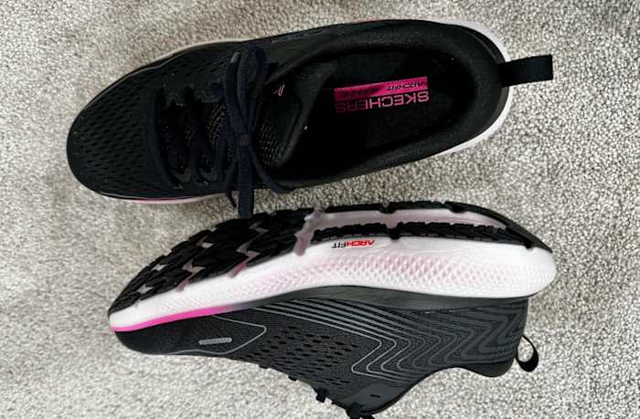 Skechers GO RUN Ride 11